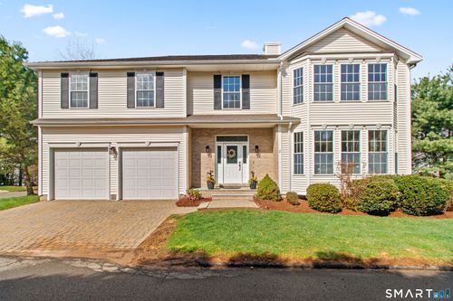 2 Rustic Oak, Farmington, CT, 06085 | Card Image