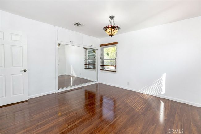 20355 Mobile St, House other with 3 bedrooms, 2 bathrooms and null parking in Winnetka CA | Image 19