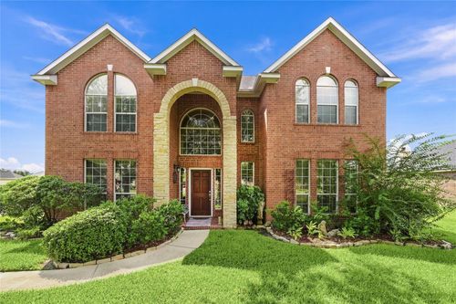8950 Tumblewood Dr, Beach City, TX, 77523-3435 | Card Image