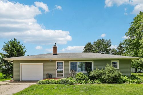 N5899 Highway 89, LAKE MILLS, WI, 53551 | Card Image