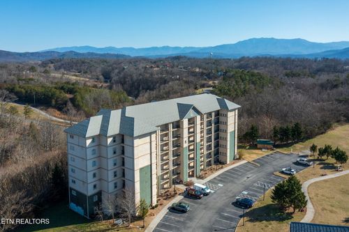 unit-5603-124 Plaza Dr, Pigeon Forge, TN, 37863-4997 | Card Image