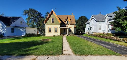 816 Keep St, Darlington, WI, 53530-1236 | Card Image