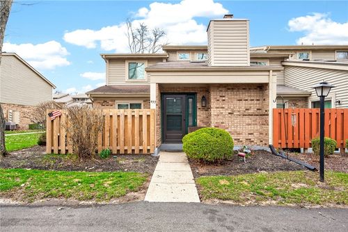 450 Jamestown Cir, Dayton, OH, 45458-3850 | Card Image