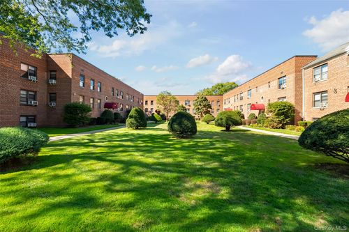 apt-b4-340 Richbell Rd, Mamaroneck, NY, 10543-3254 | Card Image