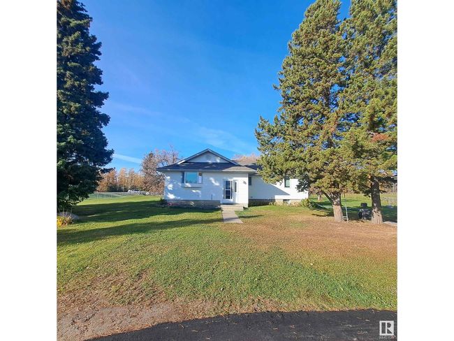 3160 Highway 622, House other with 2 bedrooms, 2 bathrooms and null parking in Warburg AB | Image 5