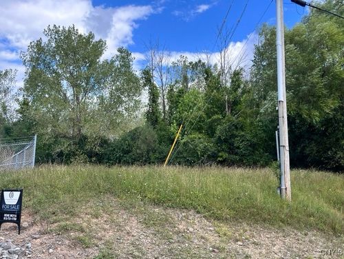 3310 Ted Park Dr, Warners, NY, 13164 | Card Image