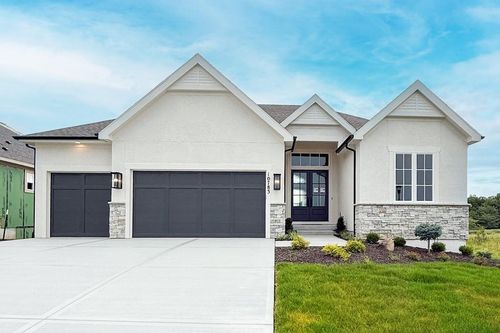 10783 S Shady Bend Rd, Olathe, KS, 66061-5214 | Card Image