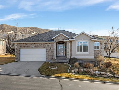 352 Haven Crest Rd, Draper, UT, 84020-5202 | Card Image