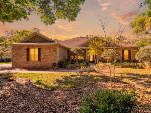 6107 Kingbird Manor Dr, LITHIA, FL, 33547-5051 | Card Image