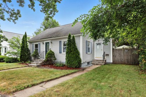 221 Youville St, Manchester, NH, 03102-3033 | Card Image