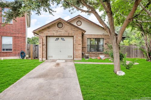 9727 Astin Pl, San Antonio, TX, 78251-3728 | Card Image