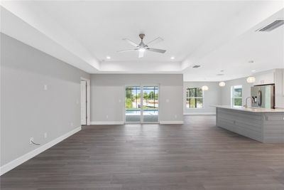 214 Lime Tree Park, House other with 3 bedrooms, 2 bathrooms and null parking in Rotonda West FL | Image 3