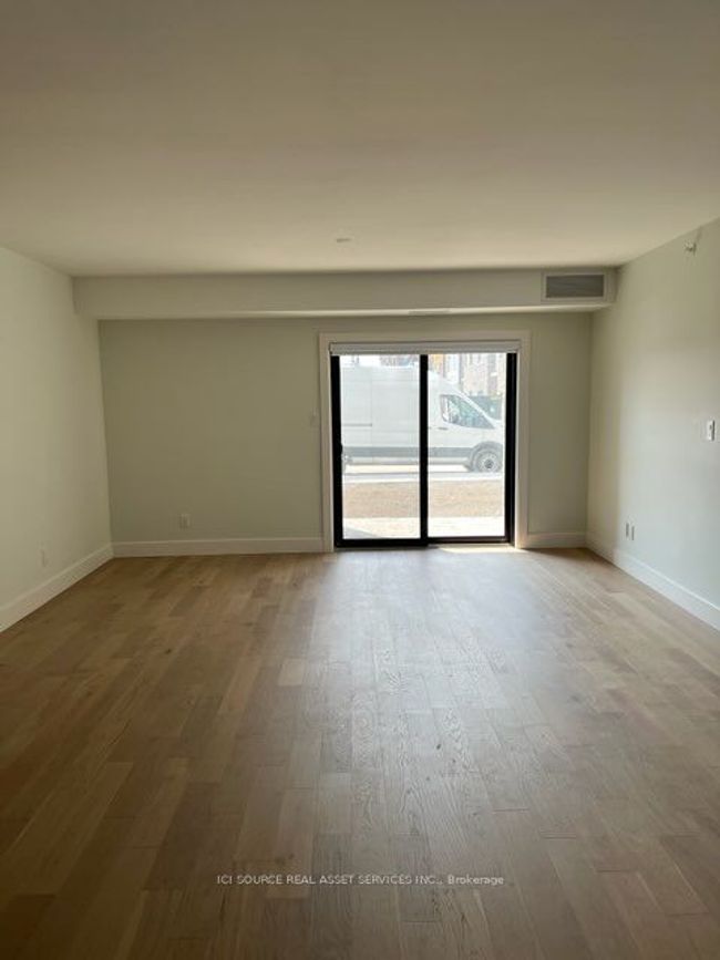 102 - 4578 Huron Church Line Rd, Condo with 2 bedrooms, 2 bathrooms and 1 parking in LaSalle ON | Image 5