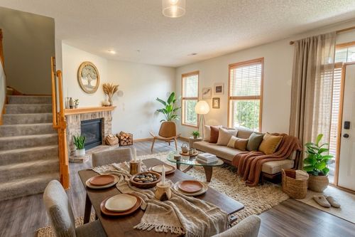 2-1586 Woodlynn Ave, MAPLEWOOD, MN, 55109-5719 | Card Image