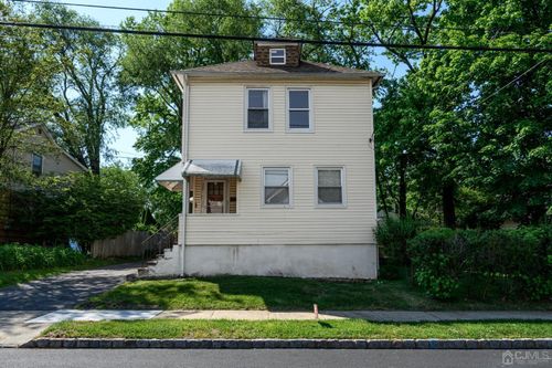 329 Livingston St, Westfield, NJ, 07090-1511 | Card Image
