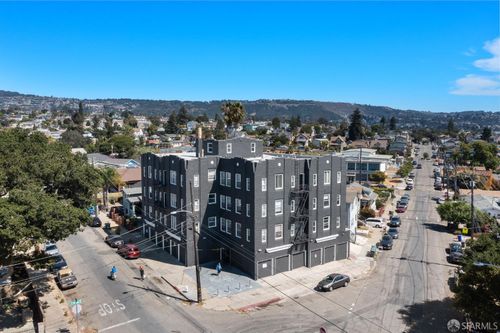 2100 51st Ave, Oakland, CA, 94601-5454 | Card Image