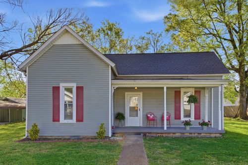 102 S Locust St, Mount Pleasant, TN, 38474-1456 | Card Image