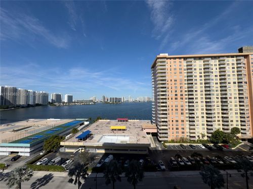 apt-1115-250 174th St, Sunny Isles Beach, FL, 33160-5383 | Card Image