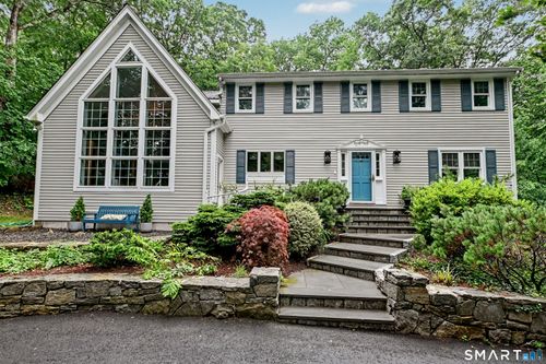 91 Raymond St, Darien, CT, 06820-4927 | Card Image