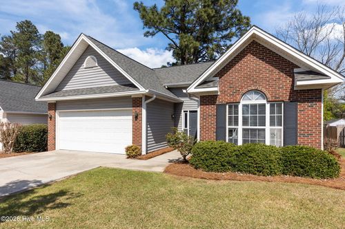 112 Kensington Way, Aberdeen, NC, 28315-3640 | Card Image