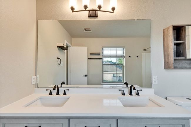 6305 Roseborough Dr, House other with 4 bedrooms, 3 bathrooms and 4 parking in Austin TX | Image 20