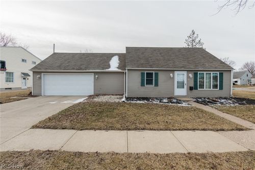 1001 Euclid Ave, Lorain, OH, 44052-2701 | Card Image