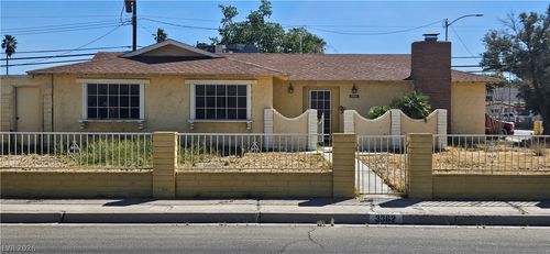 3362 Wayne St, Las Vegas, NV, 89121-3510 | Card Image