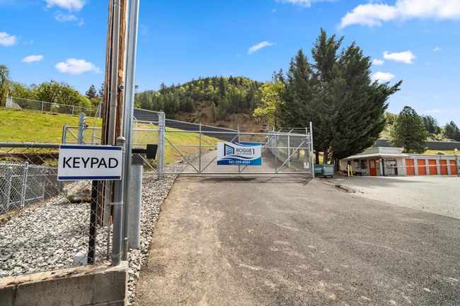 5450 n river road - 01 | Image 7