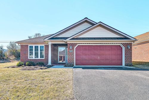 4530 Colonial Place Dr, Roanoke, VA, 24018 | Card Image