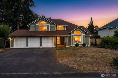 7512 93rd Avenue Ct Sw, Lakewood, WA, 98498-3983 | Card Image