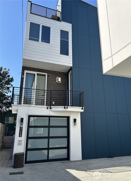 b-4123 25th Ave Sw, Seattle, WA, 98106-1234 | Card Image