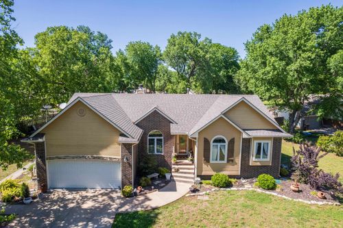5 Lake Dr, Mulvane, KS, 67110-1010 | Card Image
