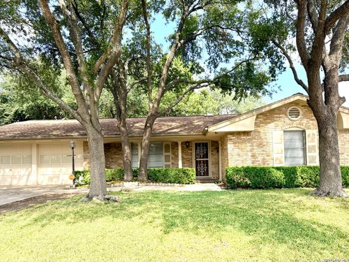3207 Colony Dr, San Antonio, TX, 78230-3315 | Card Image