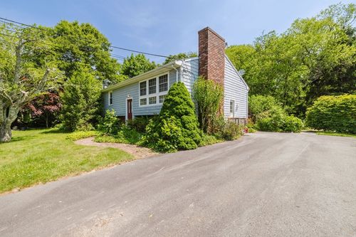 308 Robert St, Westport, MA, 02790-4920 | Card Image