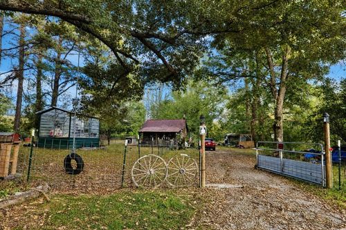 116 Sugar Tree School Rd, Sugar Tree, TN, 38380-5009 | Card Image