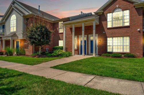 51719 Adler Park Dr W, Chesterfield, MI, 48051-2337 | Card Image