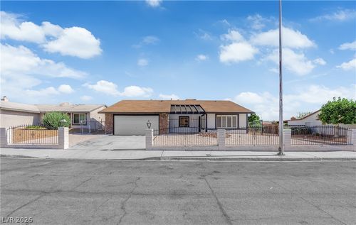6324 Vista Verde, Las Vegas, NV, 89146-1110 | Card Image