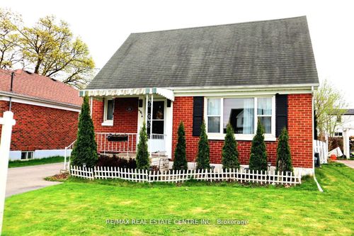 401 Elgin St E, Oshawa, ON, L1G1V1 | Card Image
