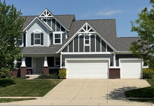 11106 Woodpark Dr, Noblesville, IN, 46060-4951 | Card Image