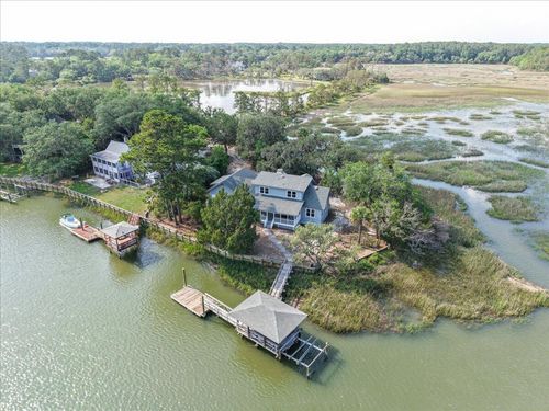 10 Broomfield Ln, Beaufort, SC, 29907-1100 | Card Image