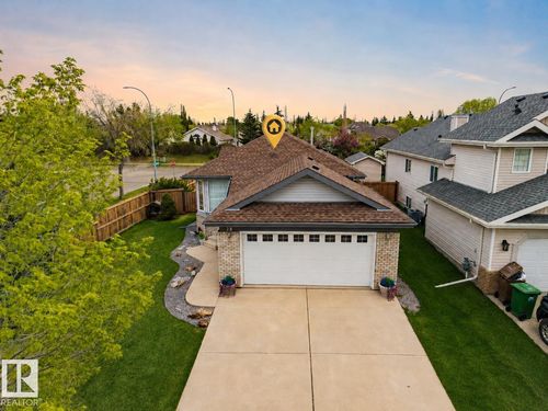 28 Norfolk Close, St Albert, AB, T8N7B8 | Card Image