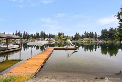 2403 185th Ave E, Lake Tapps, WA, 98391-9477 | Card Image