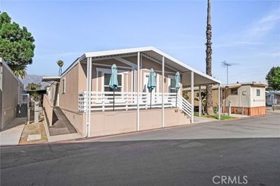 90 - E 5th Street, Home with 3 bedrooms, 2 bathrooms and 3 parking in Ontario CA | Image 2