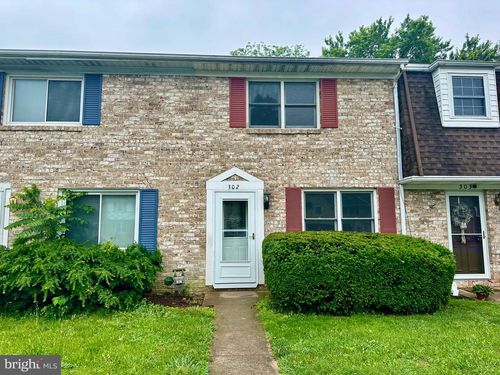 302 Hills Dr, GETTYSBURG, PA, 17325-2436 | Card Image