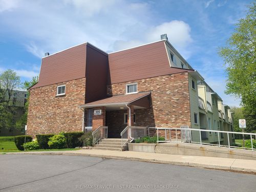 103-1010 Pembridge Cres, Kingston, ON, K7P1A3 | Card Image