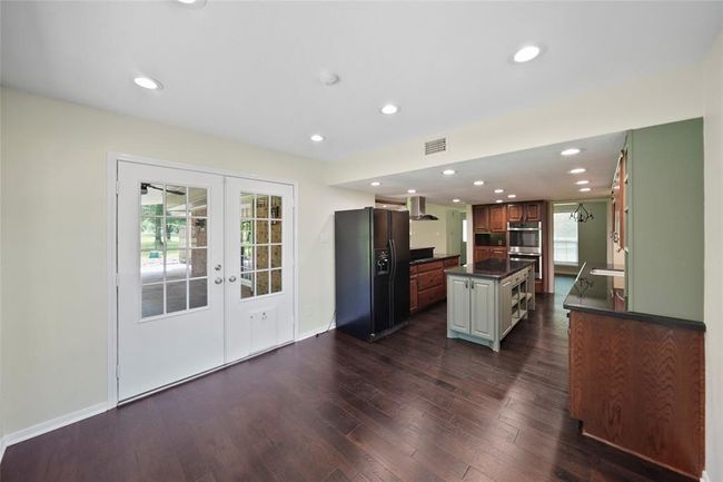 Kitchen | Image 8