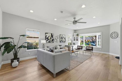 6352 Mayo Dr, San Jose, CA, 95123-5612 | Card Image