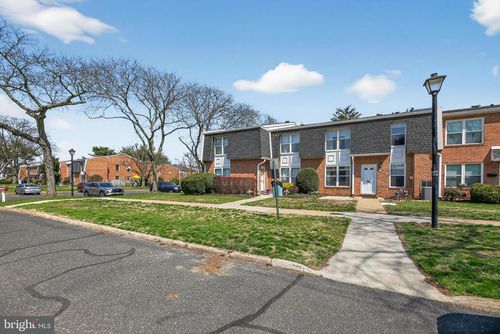 1059 Harbour Dr, PALMYRA, NJ, 08065-1213 | Card Image
