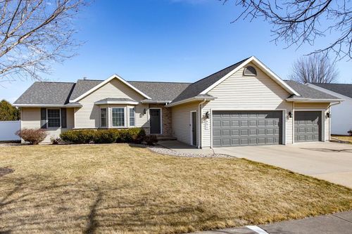 651 Rundquist Way, KIMBERLY, WI, 54136 | Card Image