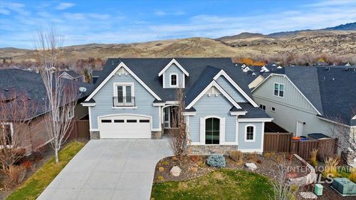 4704 W Barnview Dr, Boise, ID, 83714-1369 | Card Image